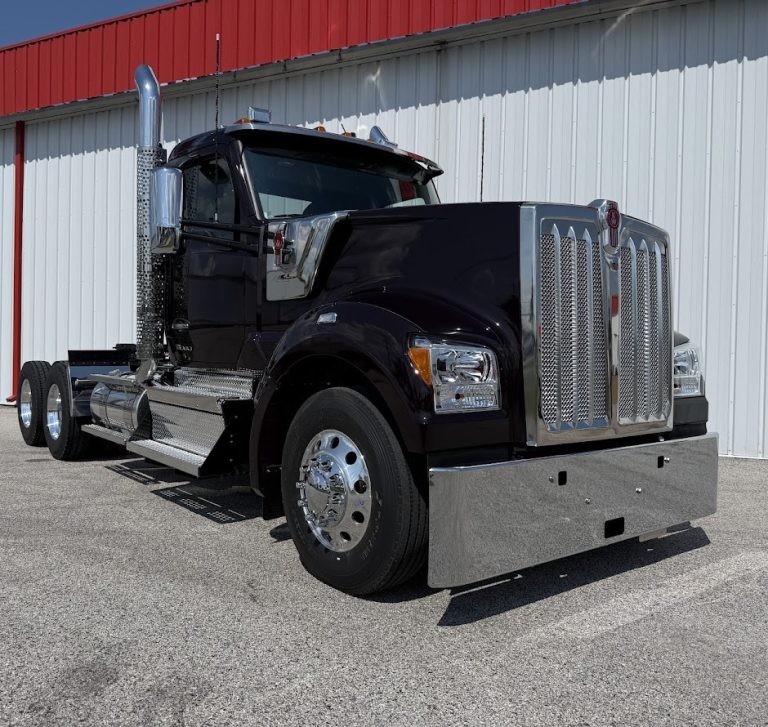 KENWORTH W990